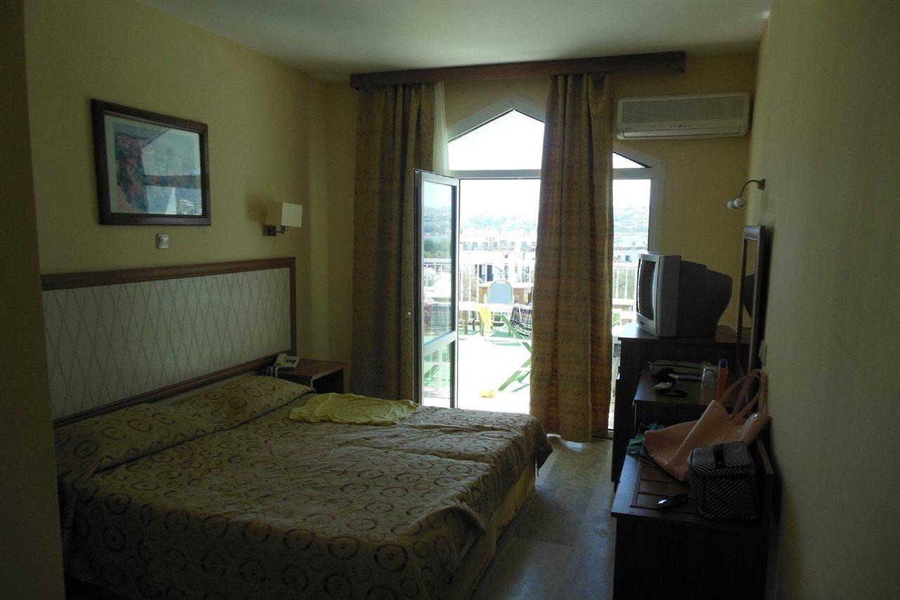 Tenda Hotel Bodrum Bagian luar foto