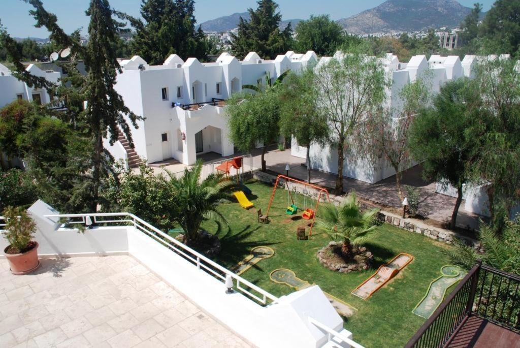 Tenda Hotel Bodrum Bagian luar foto
